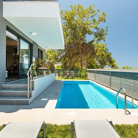 Nisos Villa, Pool & Heated Spawhirlpool, Walking To Beach, By Thinkvilla Sfáka Exteriér fotografie