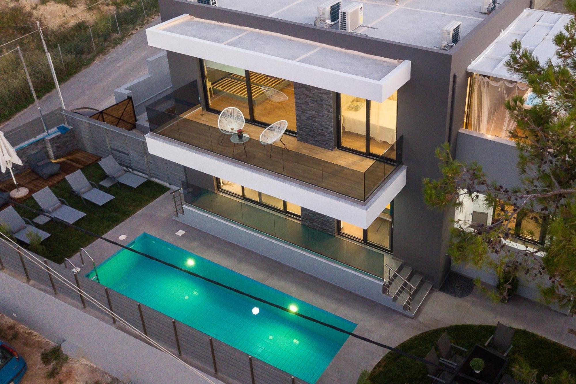 Nisos Villa, Pool & Heated Spawhirlpool, Walking To Beach, By Thinkvilla Sfáka Exteriér fotografie